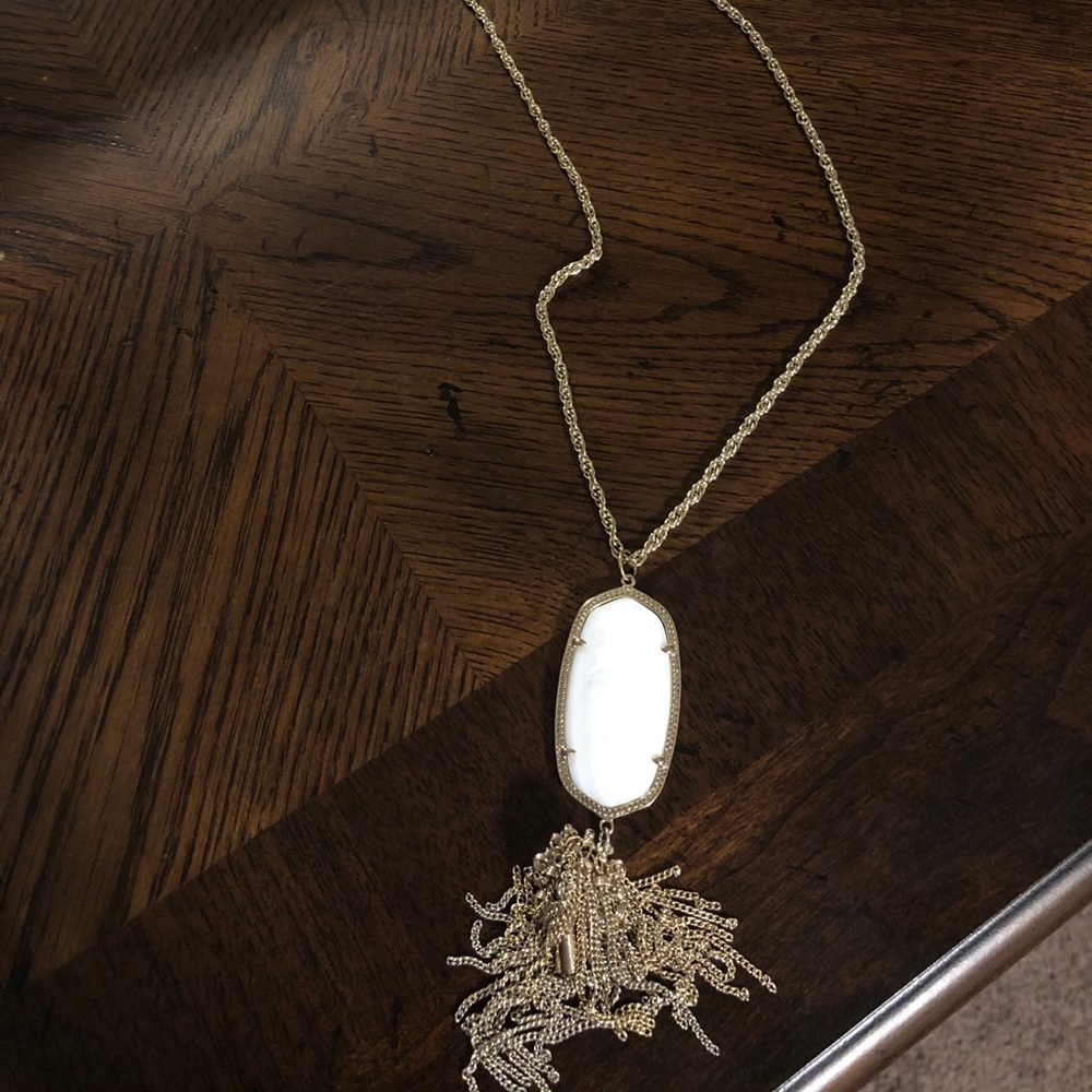 Kendra Scott Necklace